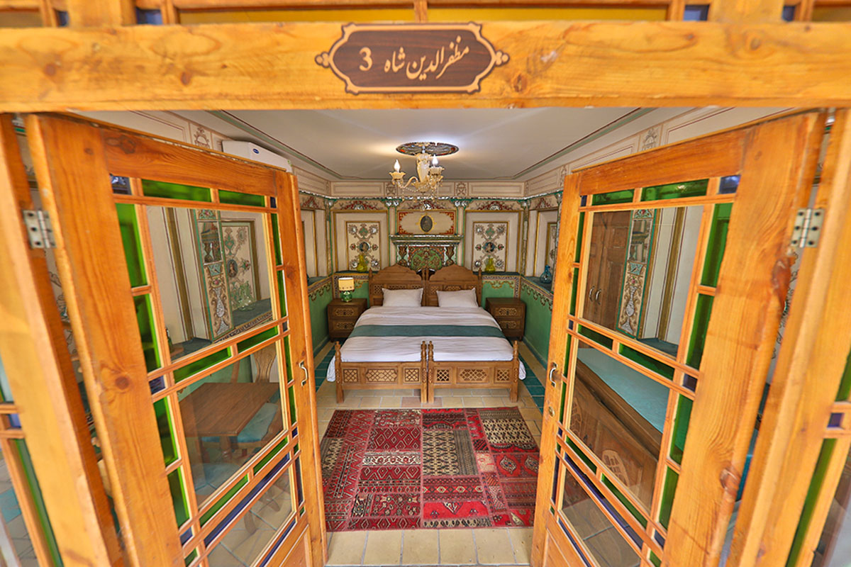 Mozaffar ad-Din Shah Room Isfahan Shiran heritage hotel